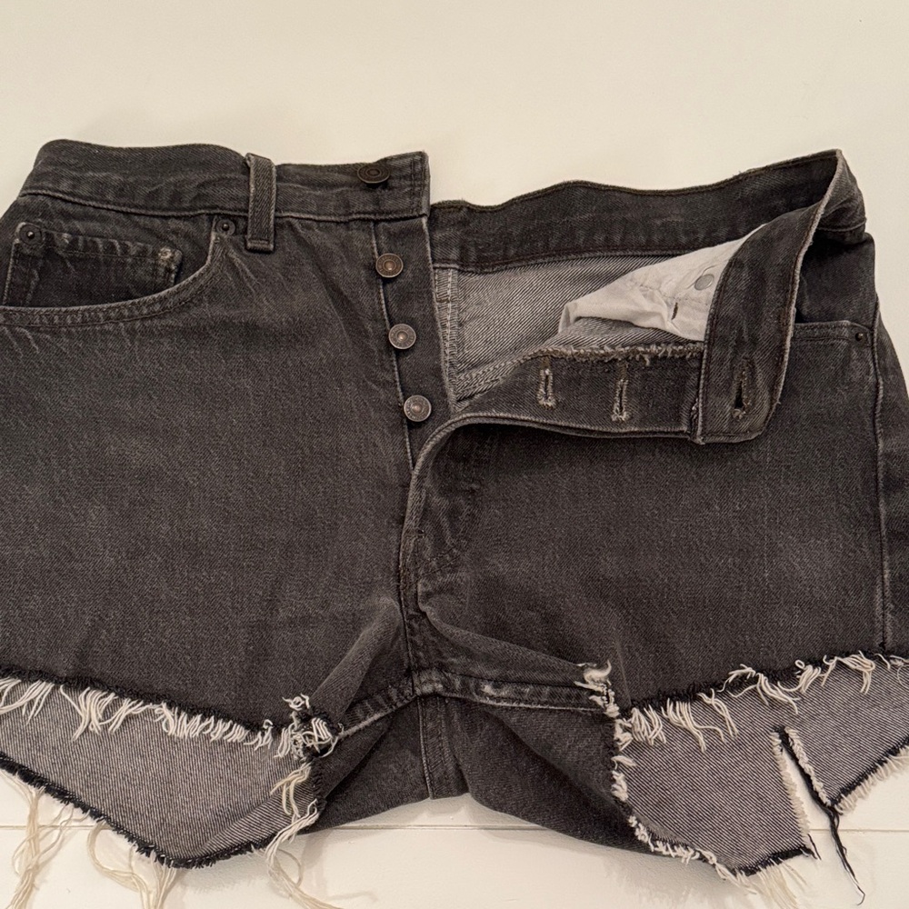 Levi Cutoffs